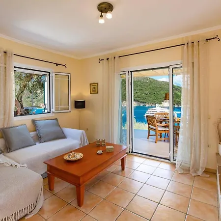 Villa Floisvos Desimi By Katokhorion (Lefkada)